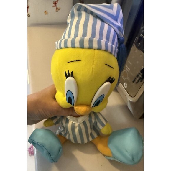 Looney Tunes WB Tweety Bird in Pajamas Plush Stuffed Animal Doll Toy - Picture 4 of 5